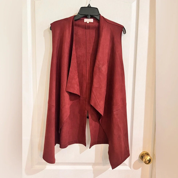 FINAL PRICE MUDPIE Myopic Maroon Suede Vest - Picture 1 of 3